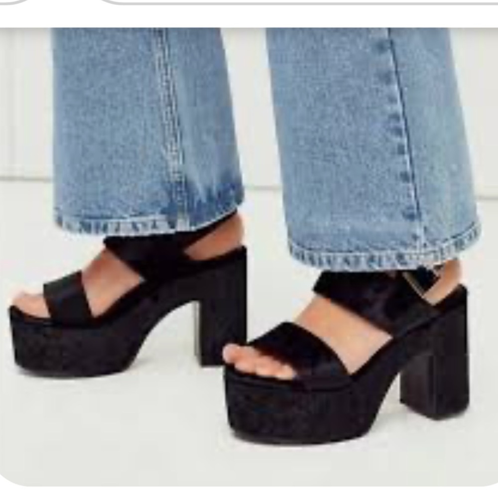 Jeffrey Campbell Women's Moody Black Suede Lofty Platform Sandals Size 9.5